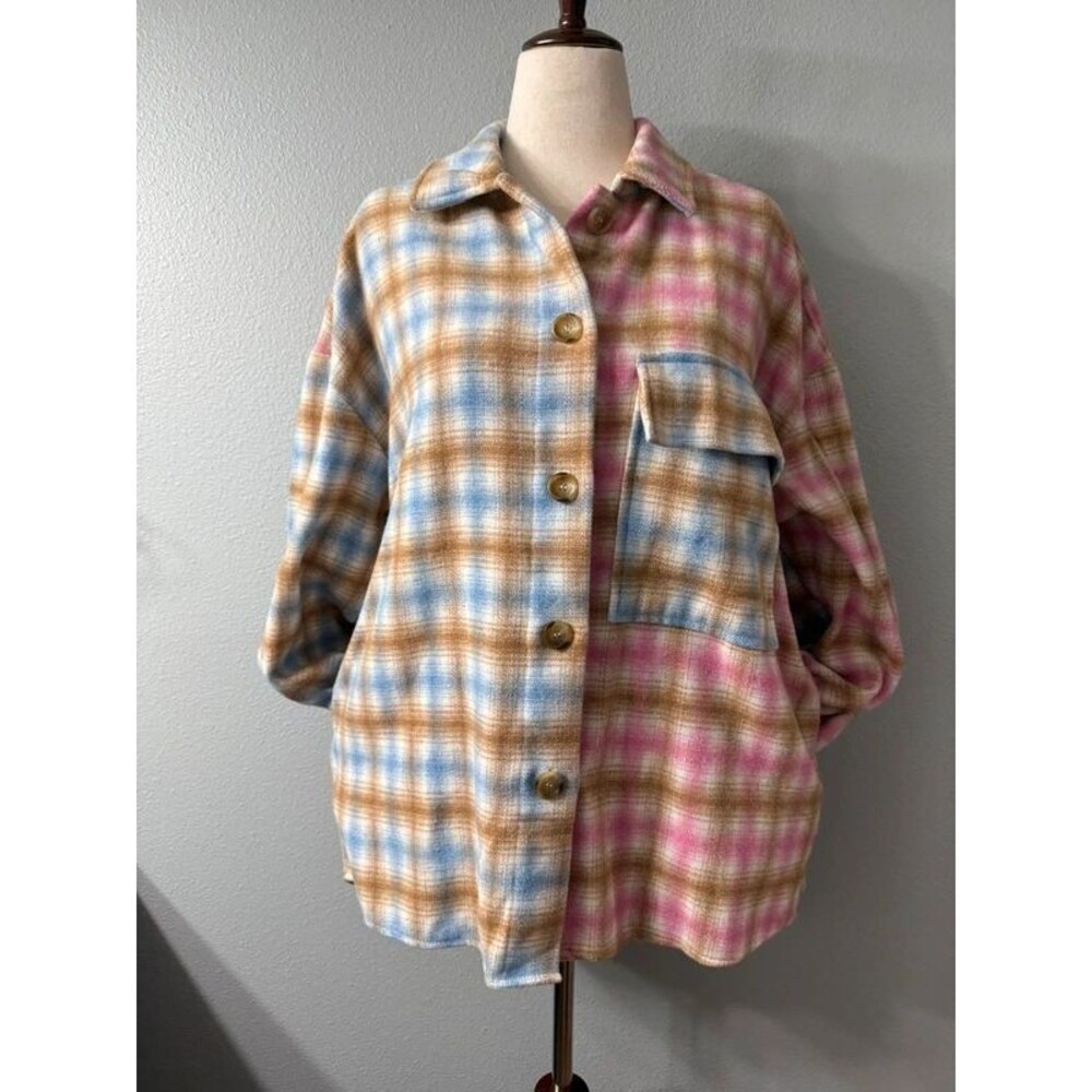 Timing Plaid Colorblock High-Low Shacket with Side Pockets, Size Large